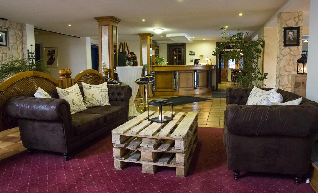 Hotel Eydt Kirchheim キルヒハイム エクステリア 写真