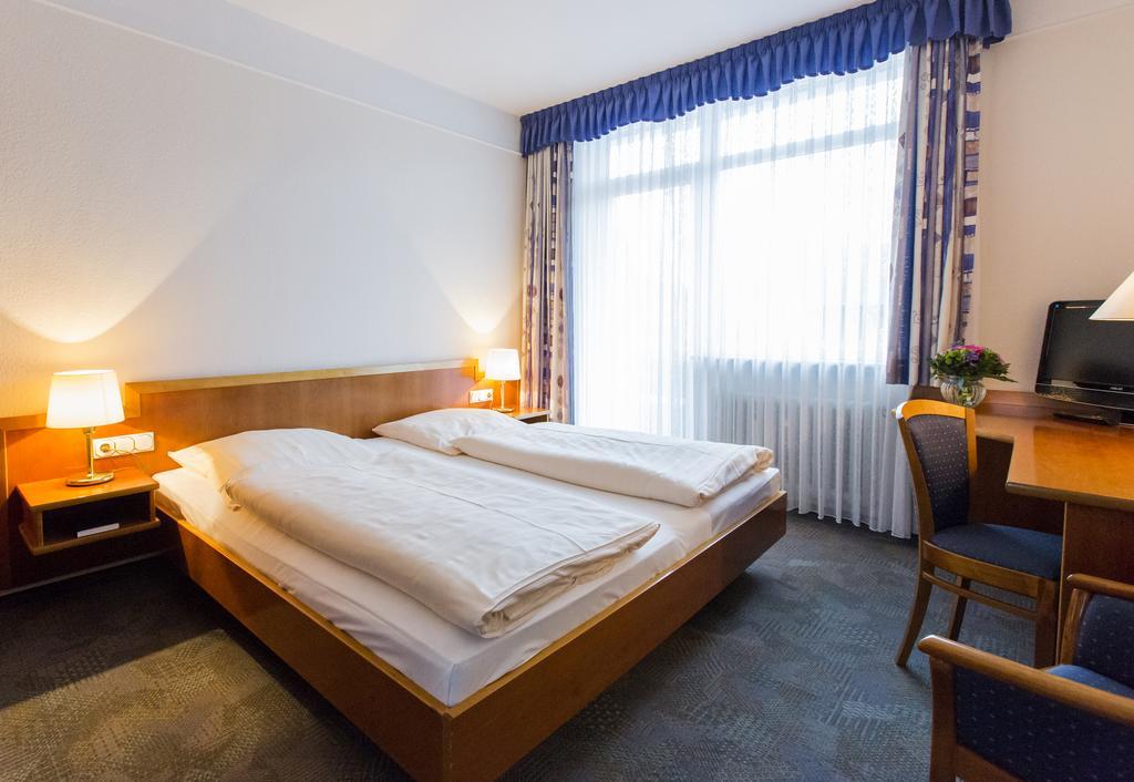 Hotel Eydt Kirchheim キルヒハイム エクステリア 写真